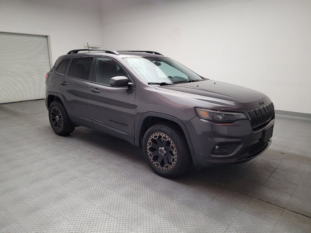 Used 2020 Jeep Cherokee Latitude Plus AWD/4WD image 11