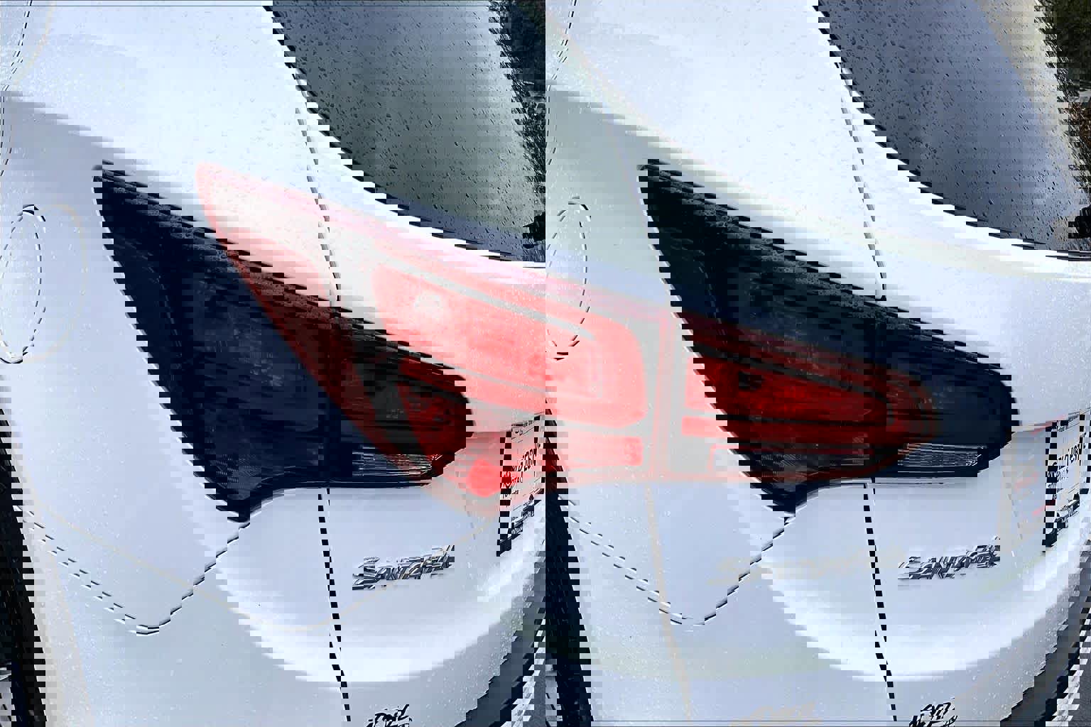 Used 2018 Hyundai Santa Fe Sport image 28