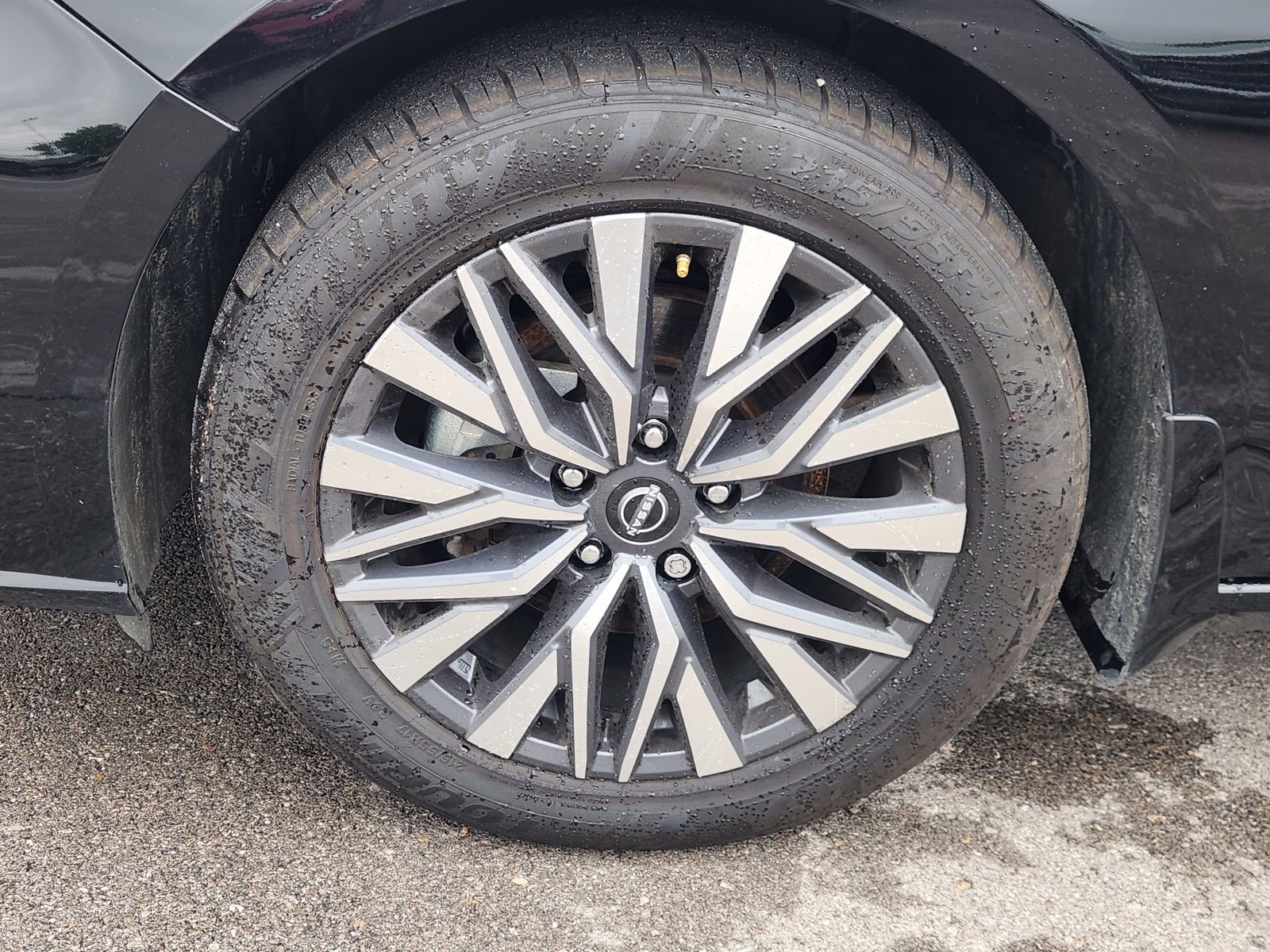 Used 2023 Nissan Altima 2.5 SV AWD/4WD image 14