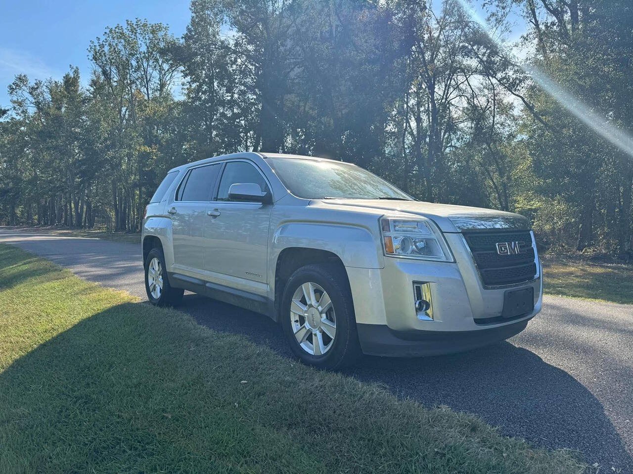 Used 2011 GMC Terrain SLE FWD image 10