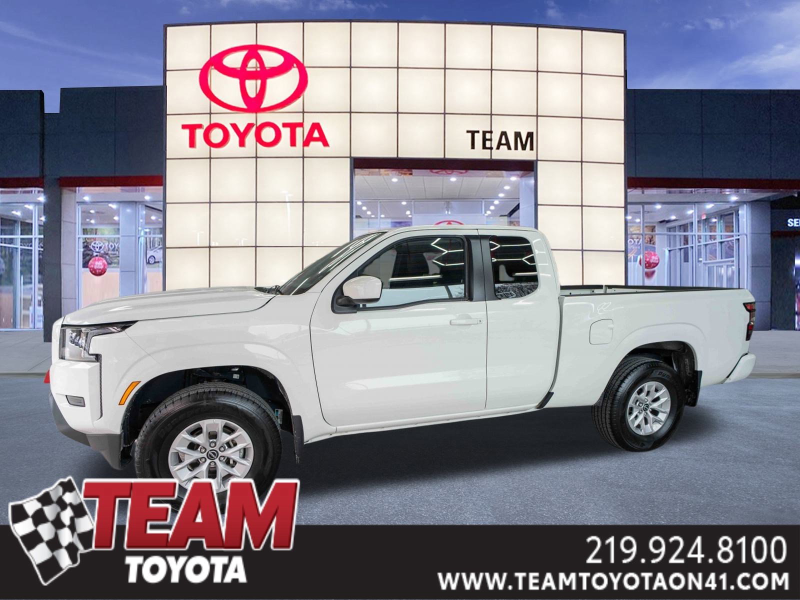 Used 2024 Nissan Frontier SV w/ Technology Package