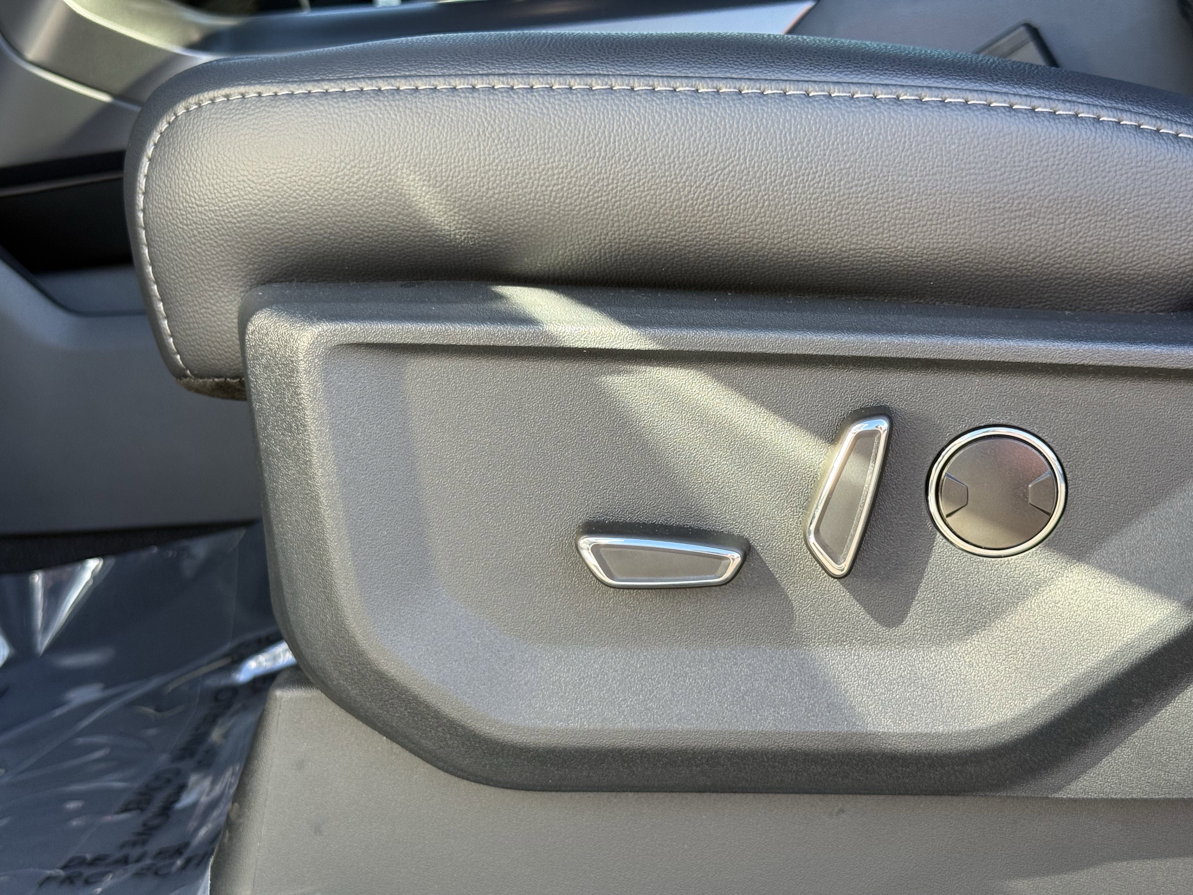 New 2025 Ford F150 Lariat w/ Equipment Group 502A High AWD/4WD image 53