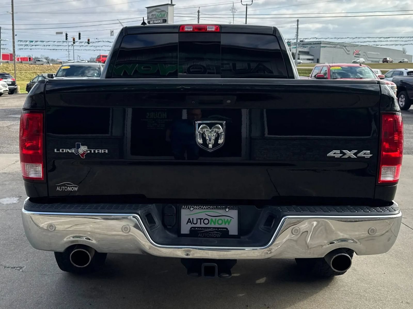Used 2017 RAM 1500 Lone Star AWD/4WD image 7