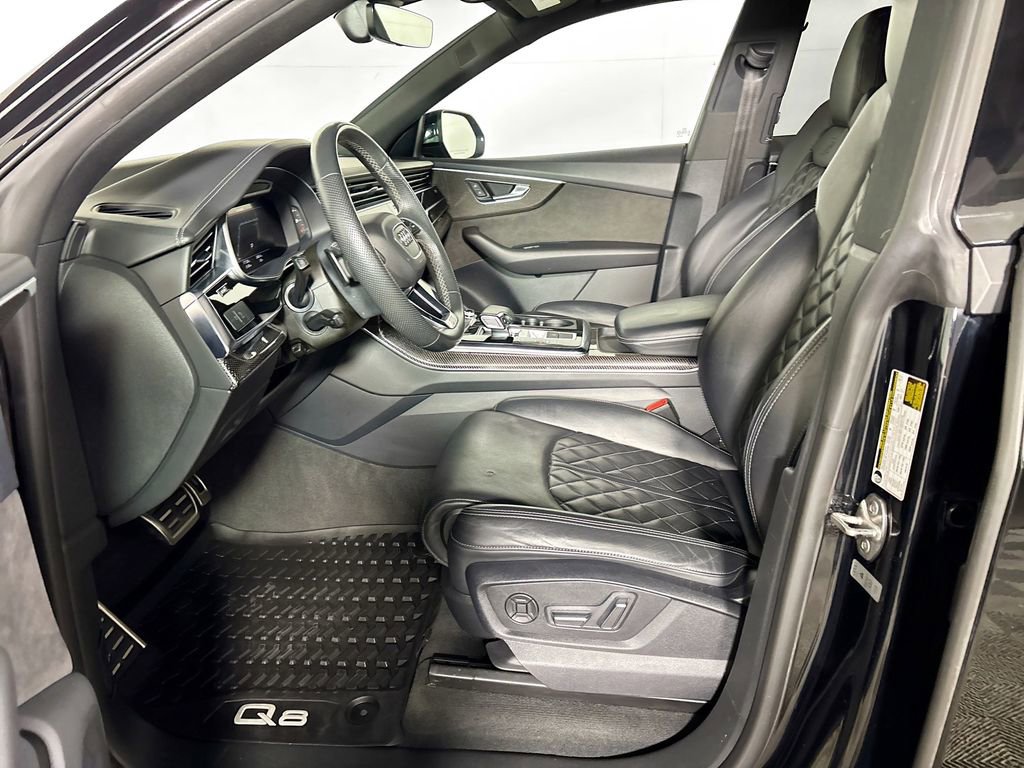 Used 2021 Audi SQ8 Premium Plus w/ SQ8 Black Optic Package AWD/4WD image 11