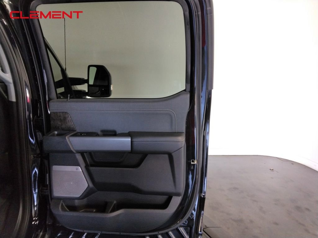 Used 2024 Ford F250 Lariat w/ Lariat Ultimate Package image 37