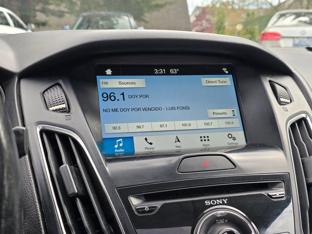Used 2018 Ford Focus Titanium FWD image 20