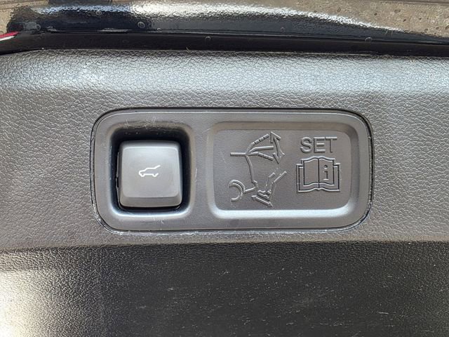 Certified 2020 Ford Expedition Platinum image 35