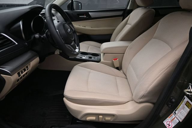 Used 2018 Subaru Outback 2.5i Premium AWD/4WD image 18