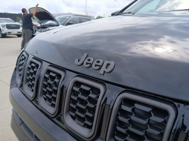 New 2026 Jeep Compass Latitude AWD/4WD image 34