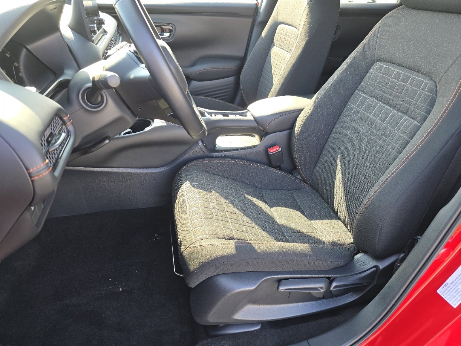 Used 2025 Honda HR-V Sport image 24