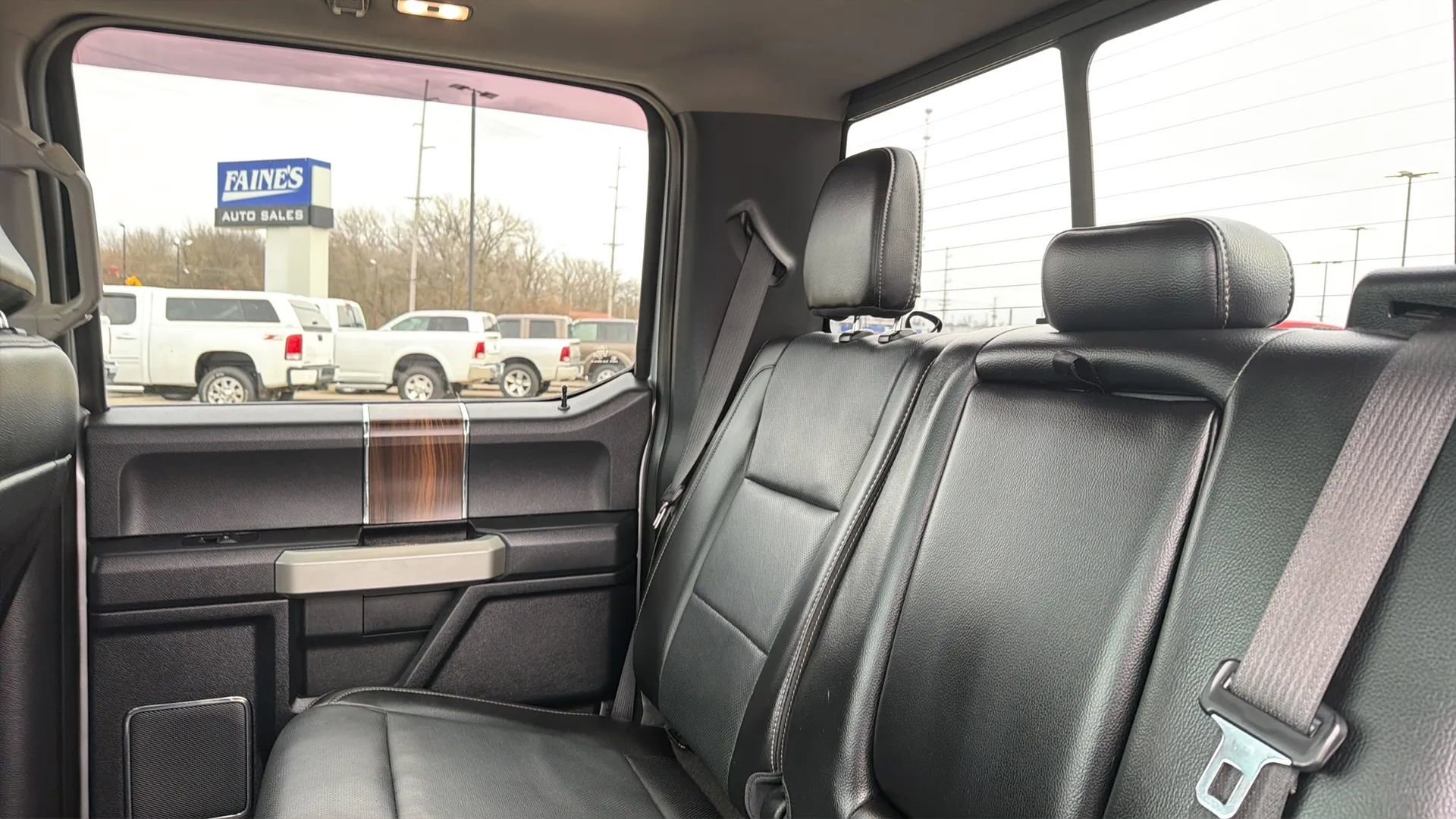 Used 2017 Ford F150 Lariat w/ Equipment Group 502A Luxury image 46