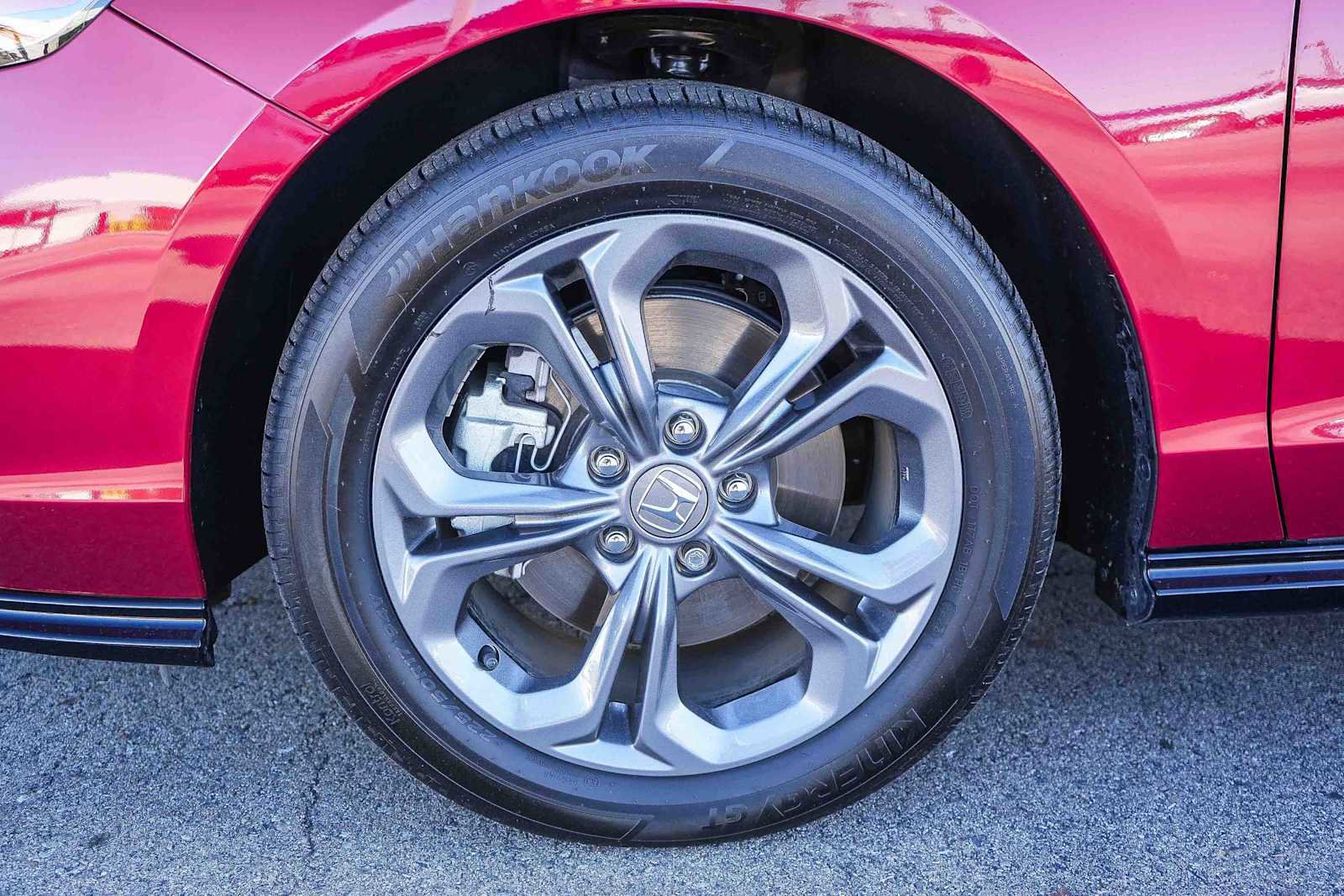 Used 2024 Honda Accord EX-L image 11