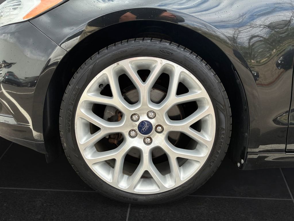 Used 2013 Ford Fusion Titanium AWD/4WD image 9