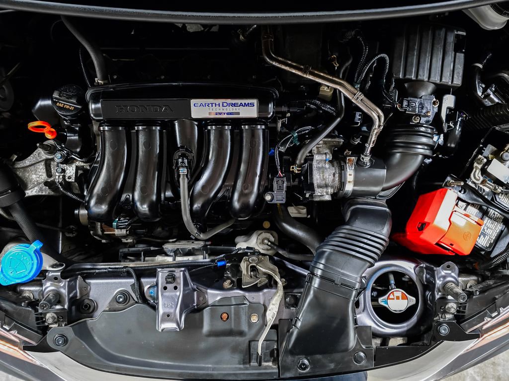 Used 2018 Honda Fit EX image 12