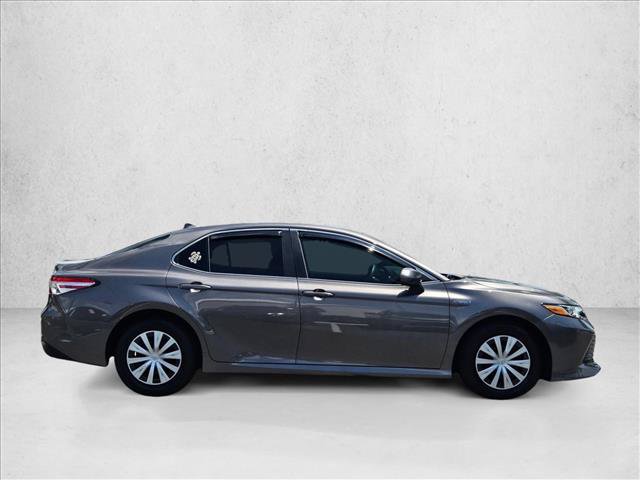 Used 2020 Toyota Camry LE FWD image 4