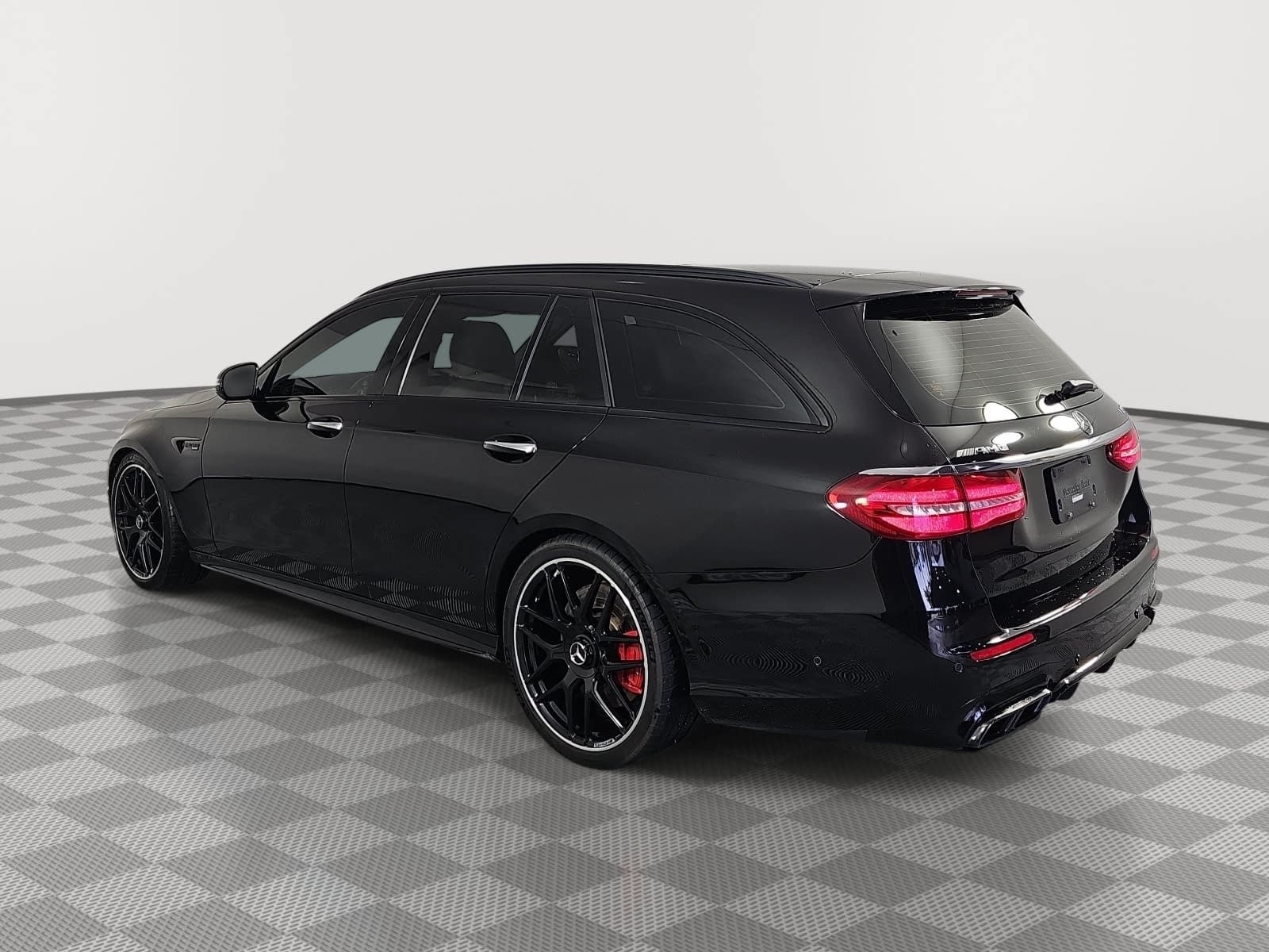 Used 2020 Mercedes-Benz E 63 AMG S image 6