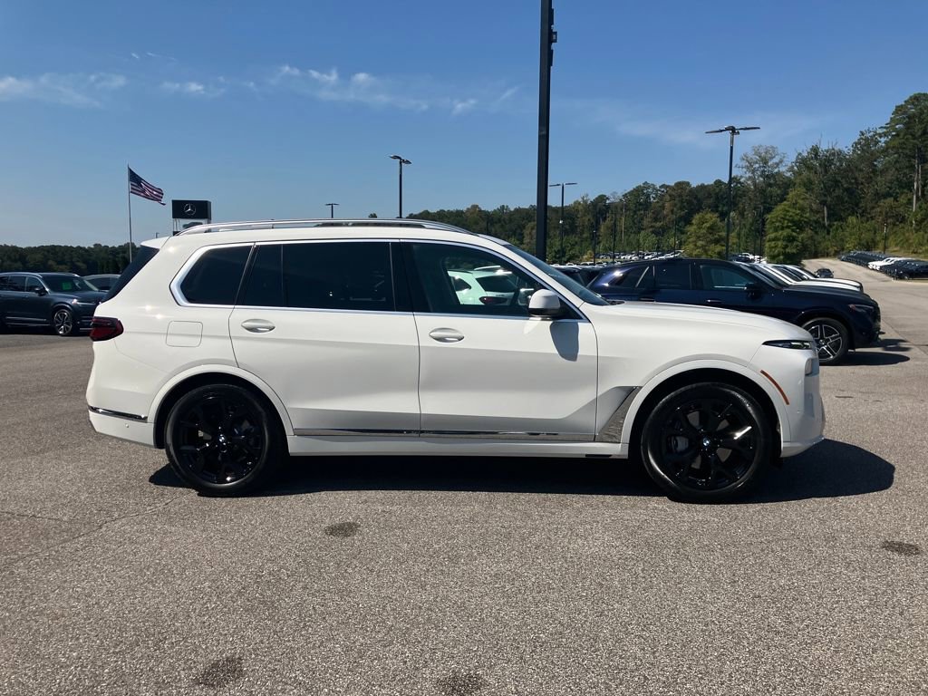 Used 2026 BMW X7 xDrive40i image 14