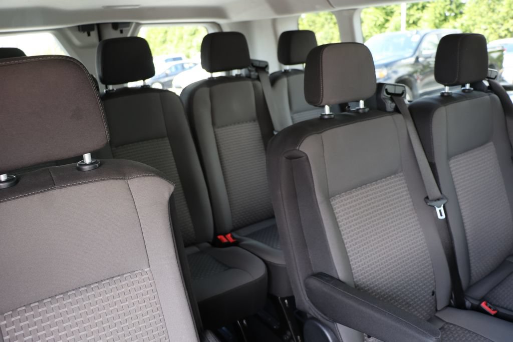 Used 2024 Ford Transit 350 XLT RWD image 21