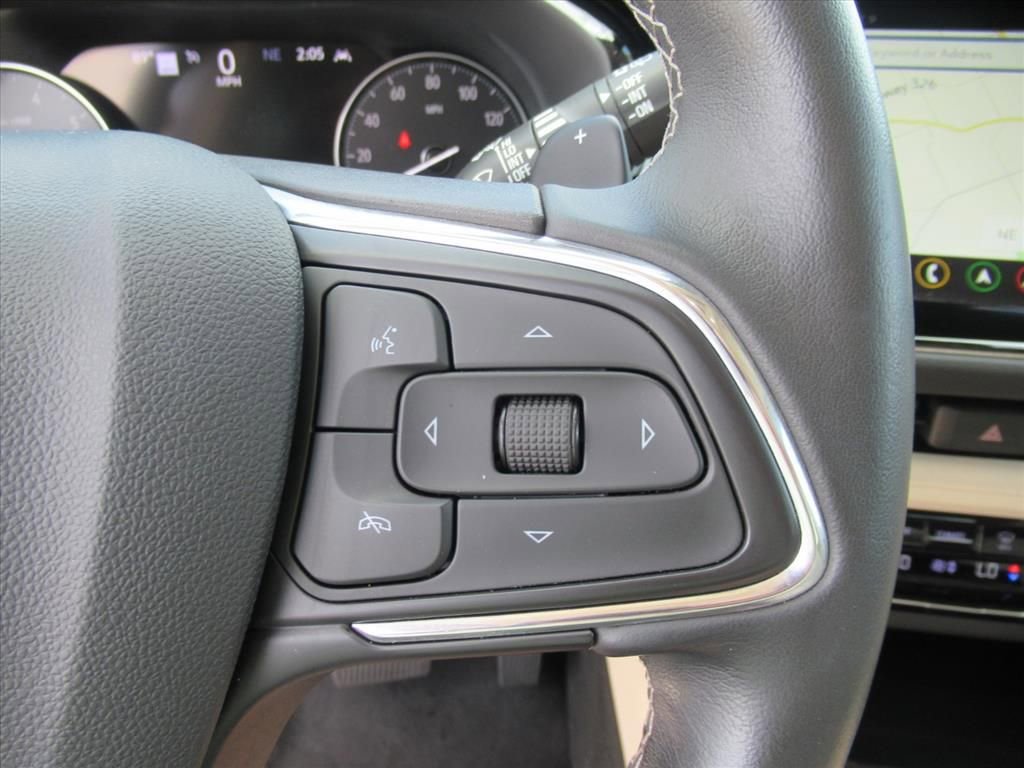 Used 2022 Buick Envision Avenir w/ Technology Package II image 25