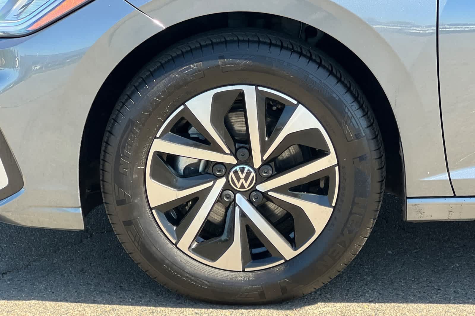 Used 2025 Volkswagen Jetta S FWD image 28