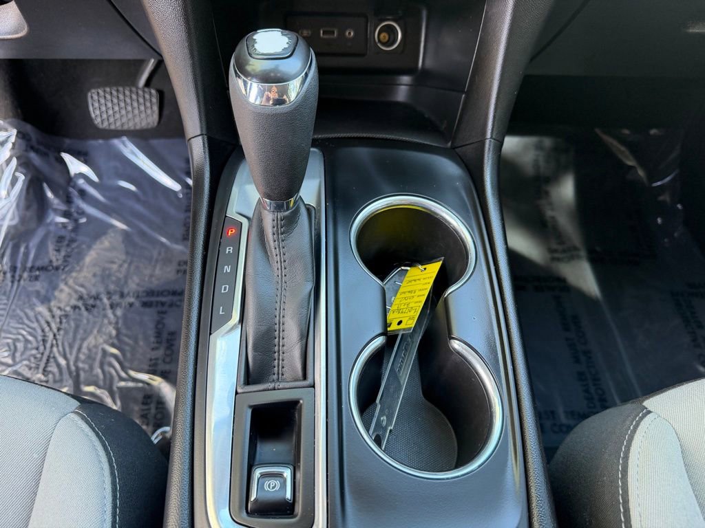 Used 2019 Chevrolet Equinox LS w/ LS Convenience Package image 27