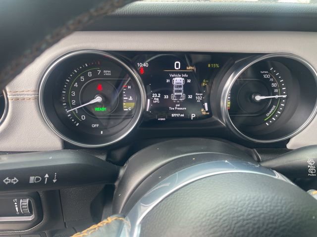 Used 2023 Jeep Wrangler Unlimited Sahara image 26