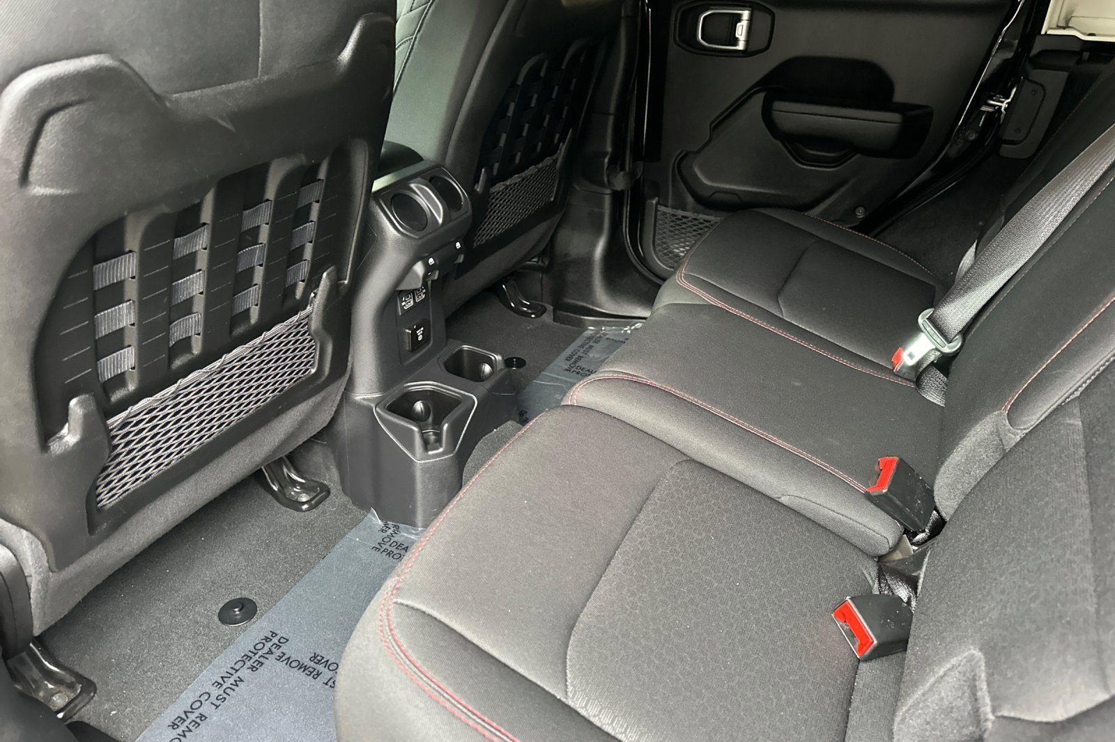 Used 2022 Jeep Wrangler Unlimited Rubicon w/ LED Lighting Group image 14