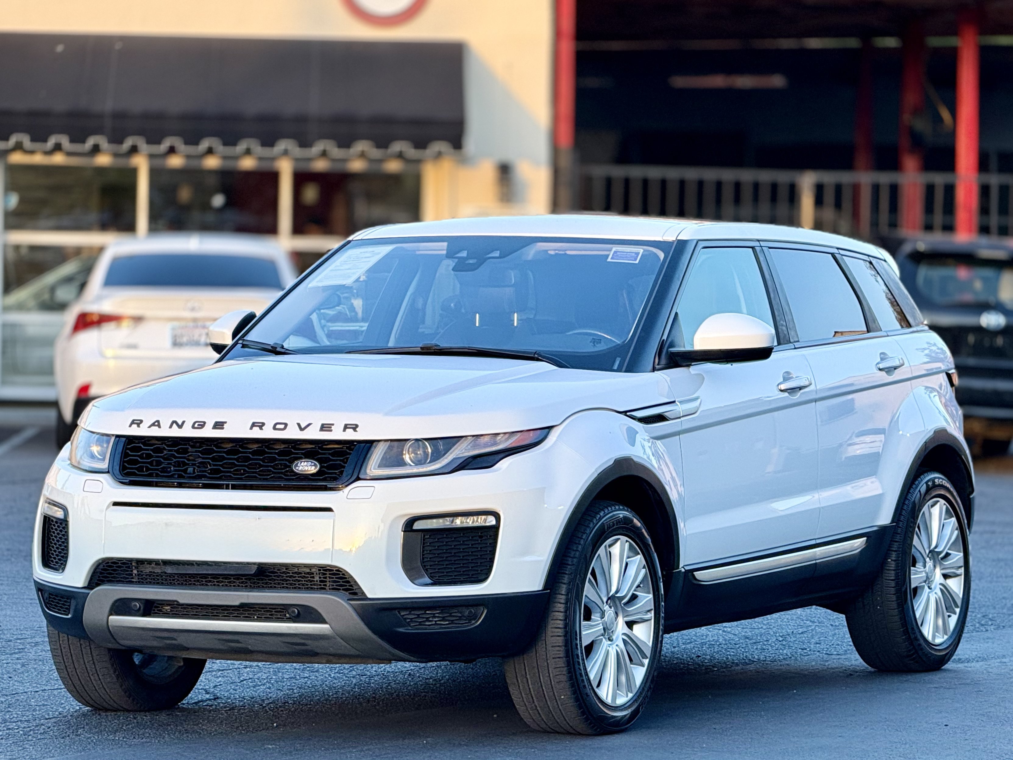 Used 2016 Land Rover Range Rover Evoque HSE AWD/4WD image 4