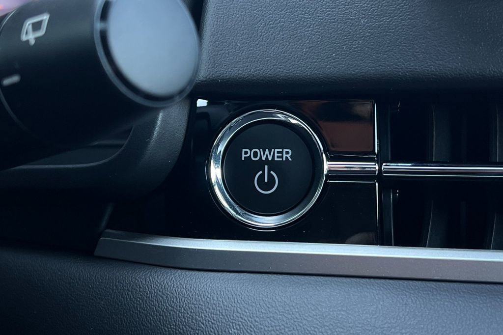 New 2025 Mitsubishi Outlander SEL Black Edition image 24