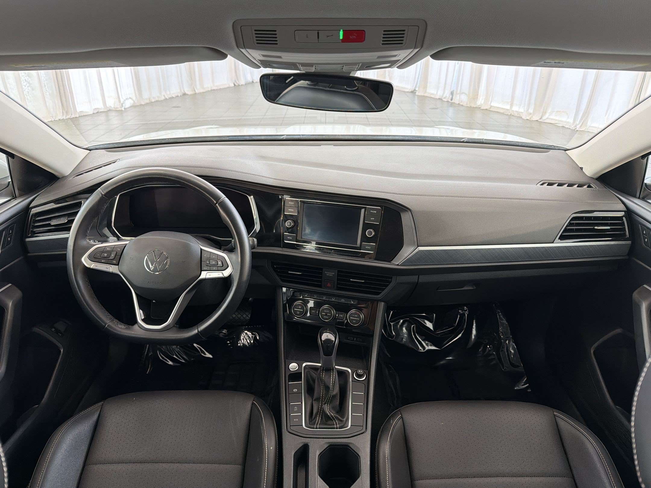 Used 2022 Volkswagen Jetta SE FWD image 15