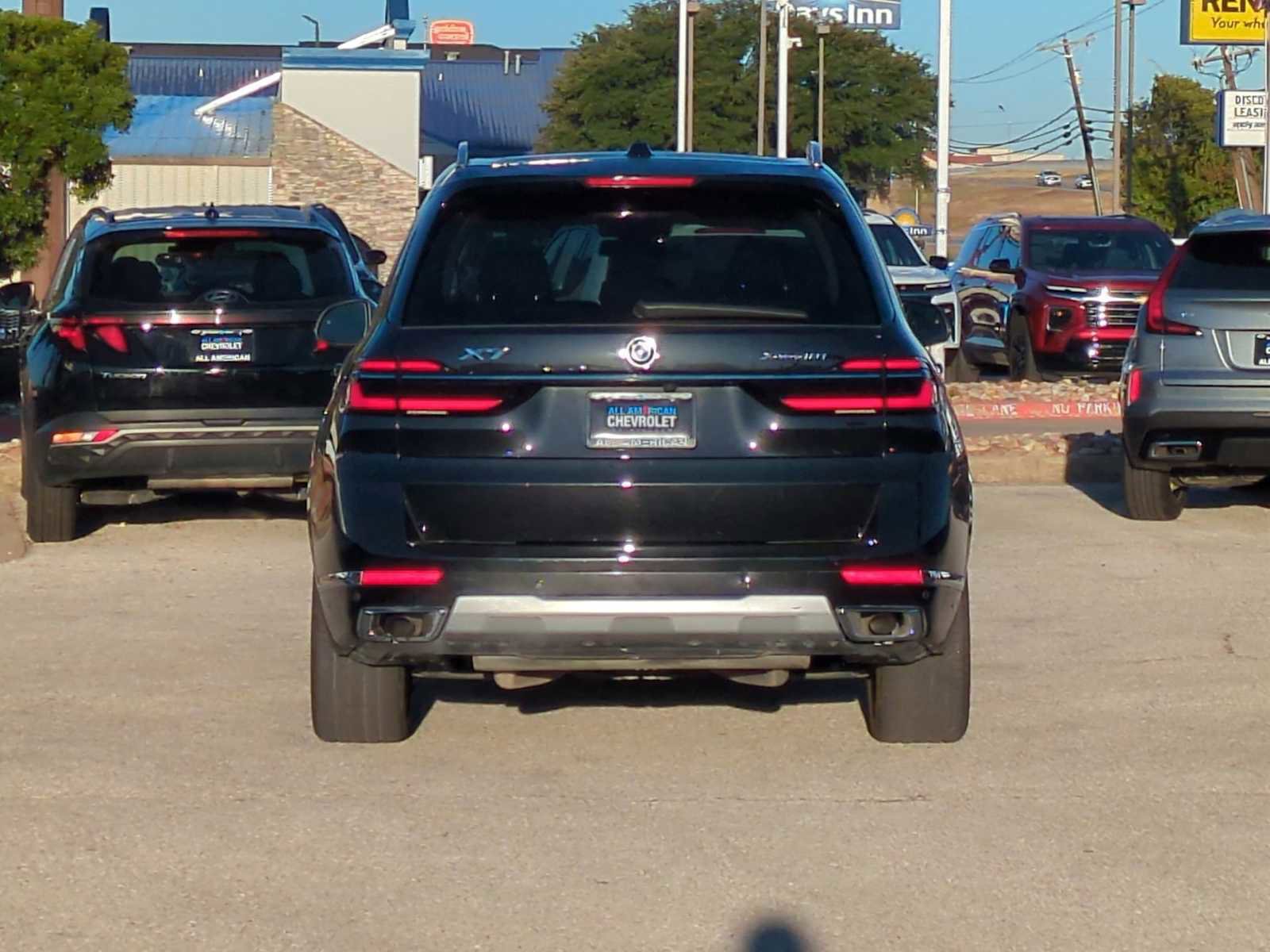 Used 2025 BMW X7 xDrive40i image 7