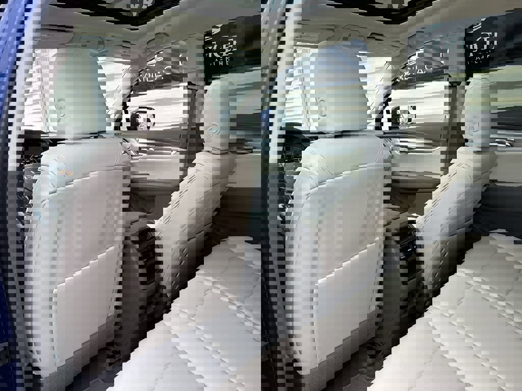 Certified 2023 Cadillac XT5 Premium Luxury image 13