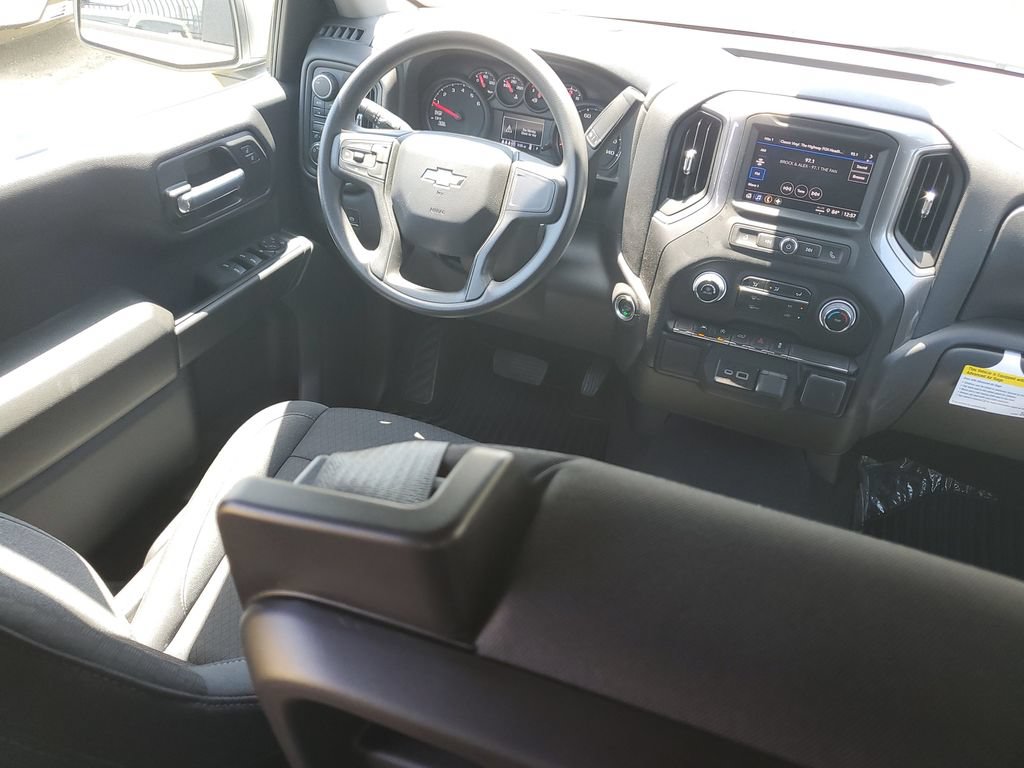 Used 2025 Chevrolet Silverado 1500 Custom w/ LPO, Utility Wall Package AWD/4WD image 12