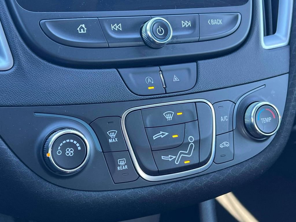 Used 2023 Chevrolet Malibu LS FWD image 26