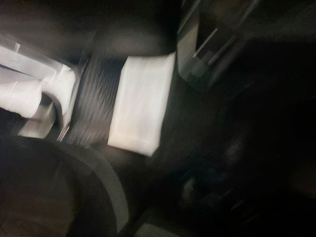 New 2025 RAM 2500 Laramie image 9