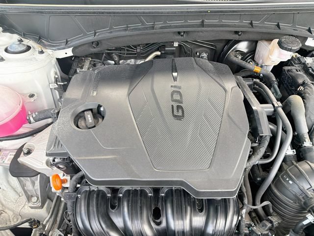 Used 2025 Hyundai Tucson Limited FWD image 32