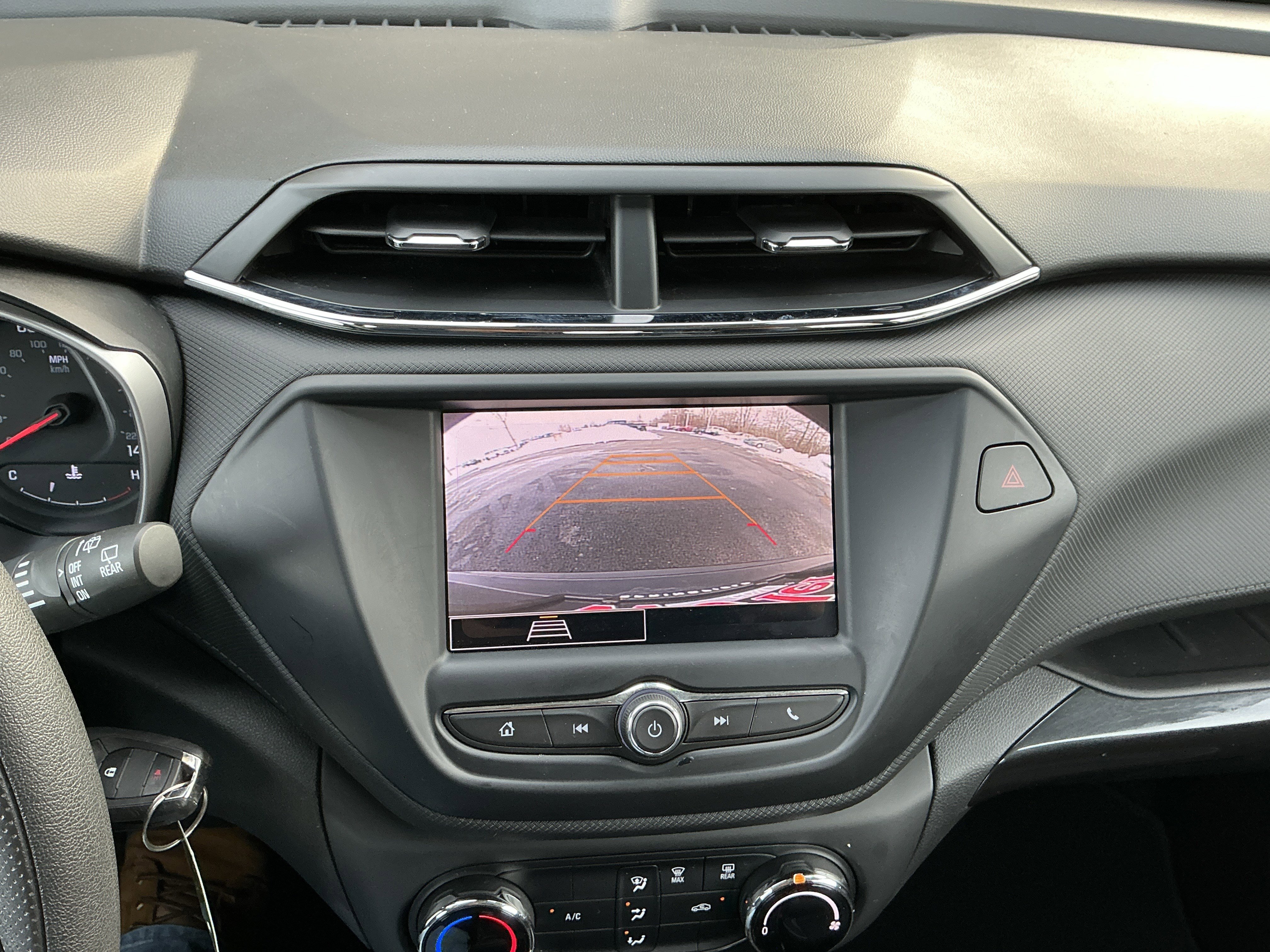 Used 2023 Chevrolet TrailBlazer LS image 9