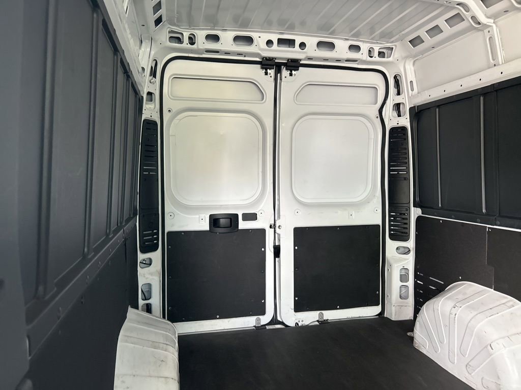 Used 2025 RAM ProMaster 2500 w/ Convenience Group FWD image 31