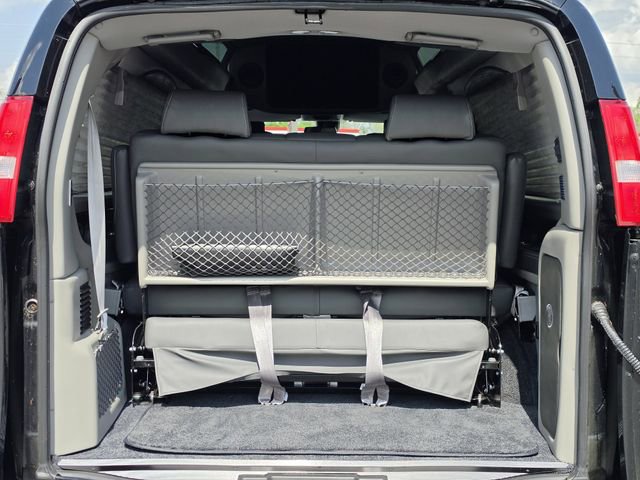 New 2024 Chevrolet Express 2500 Extended image 11