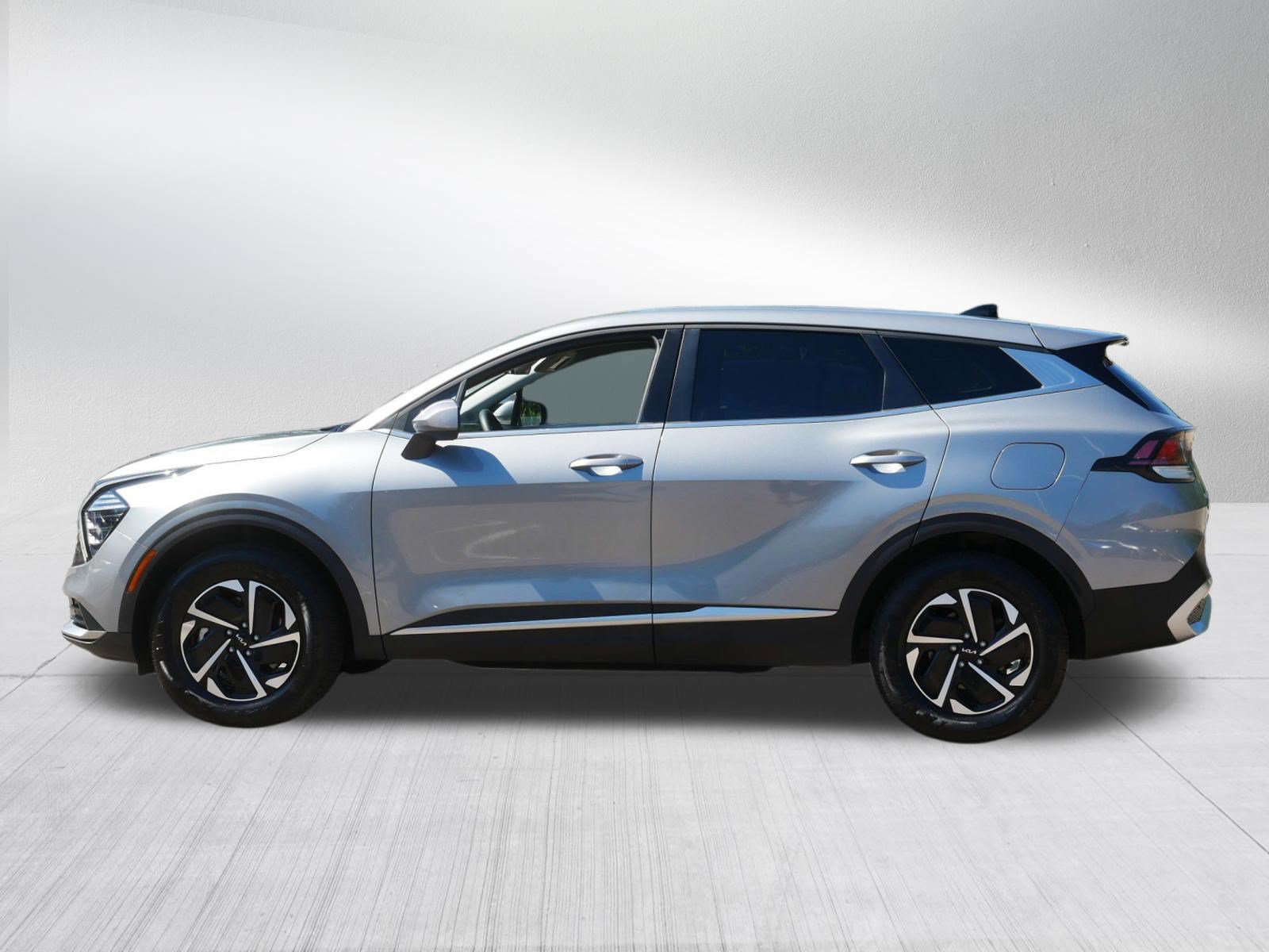 Certified 2024 Kia Sportage LX AWD/4WD image 4
