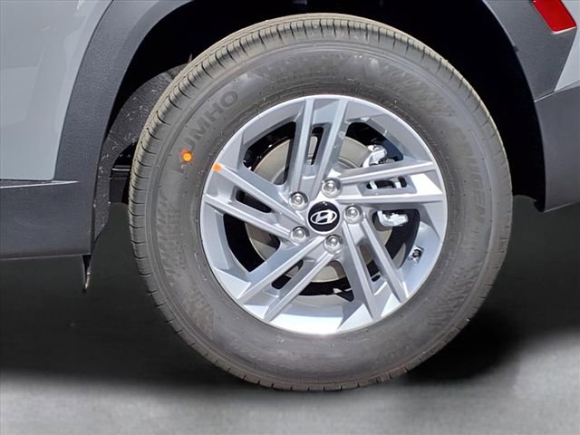 New 2026 Hyundai Tucson SE image 13
