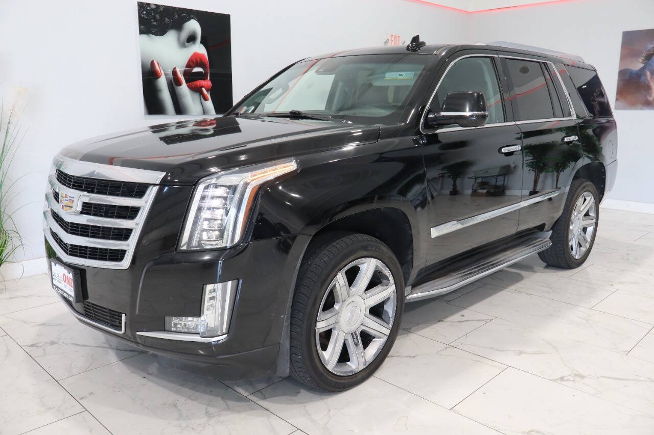 Used 2015 Cadillac Escalade Premium AWD/4WD image 7