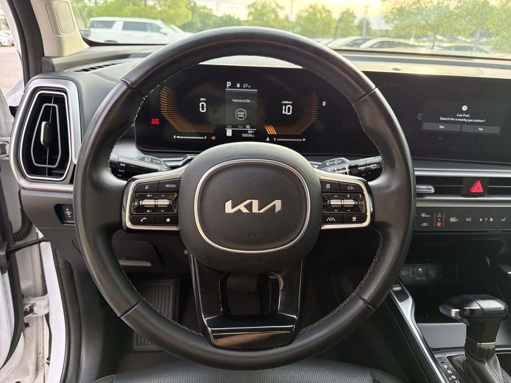 Used 2024 Kia Sorento S AWD/4WD image 25