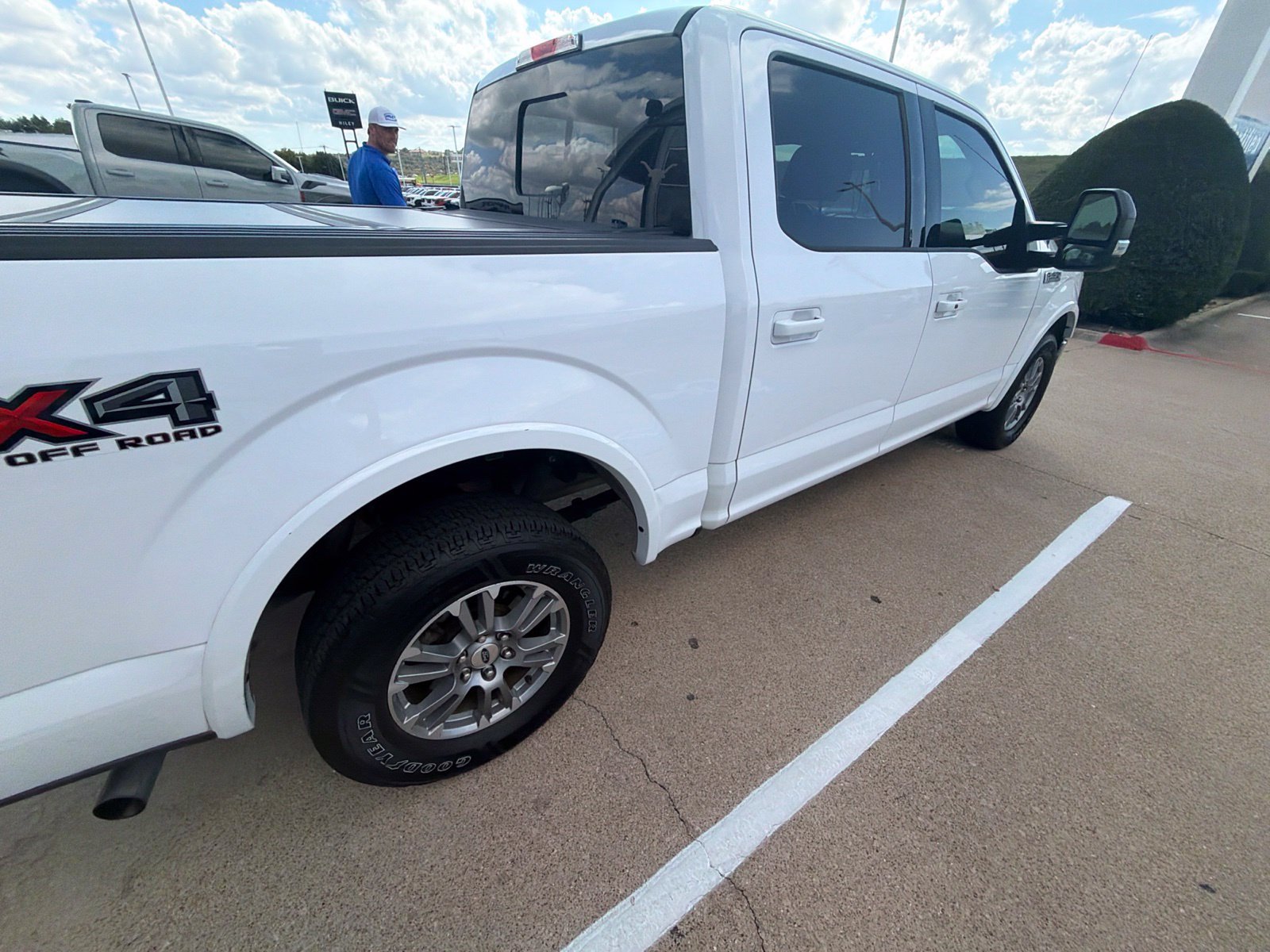 Used 2019 Ford F150 Lariat w/ Equipment Group 501A Mid AWD/4WD image 18