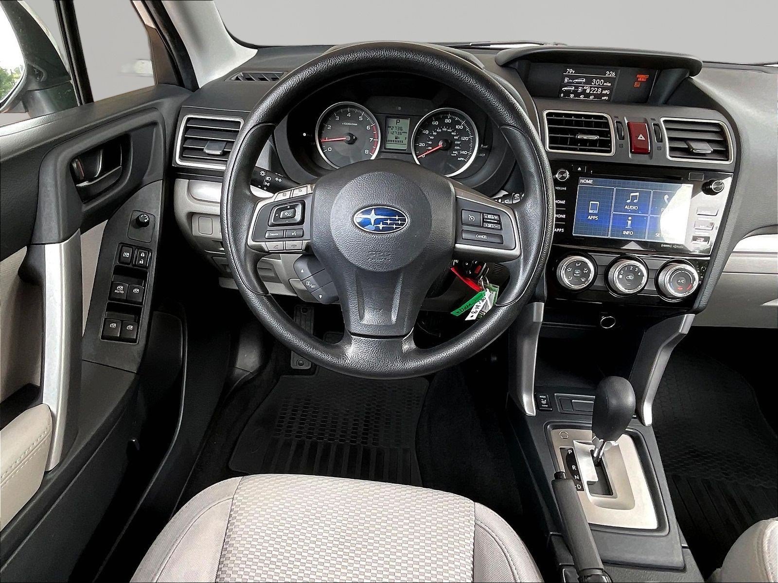 Used 2016 Subaru Forester 2.5i Premium w/ Popular Package #2 AWD/4WD image 8