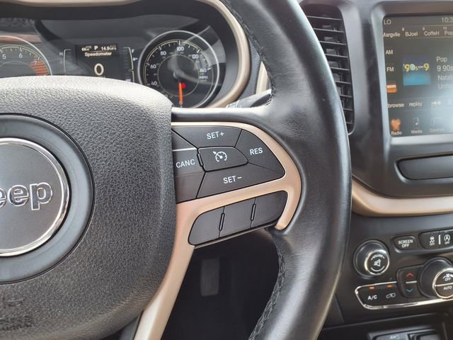 Used 2017 Jeep Cherokee 75th Anniversary image 23