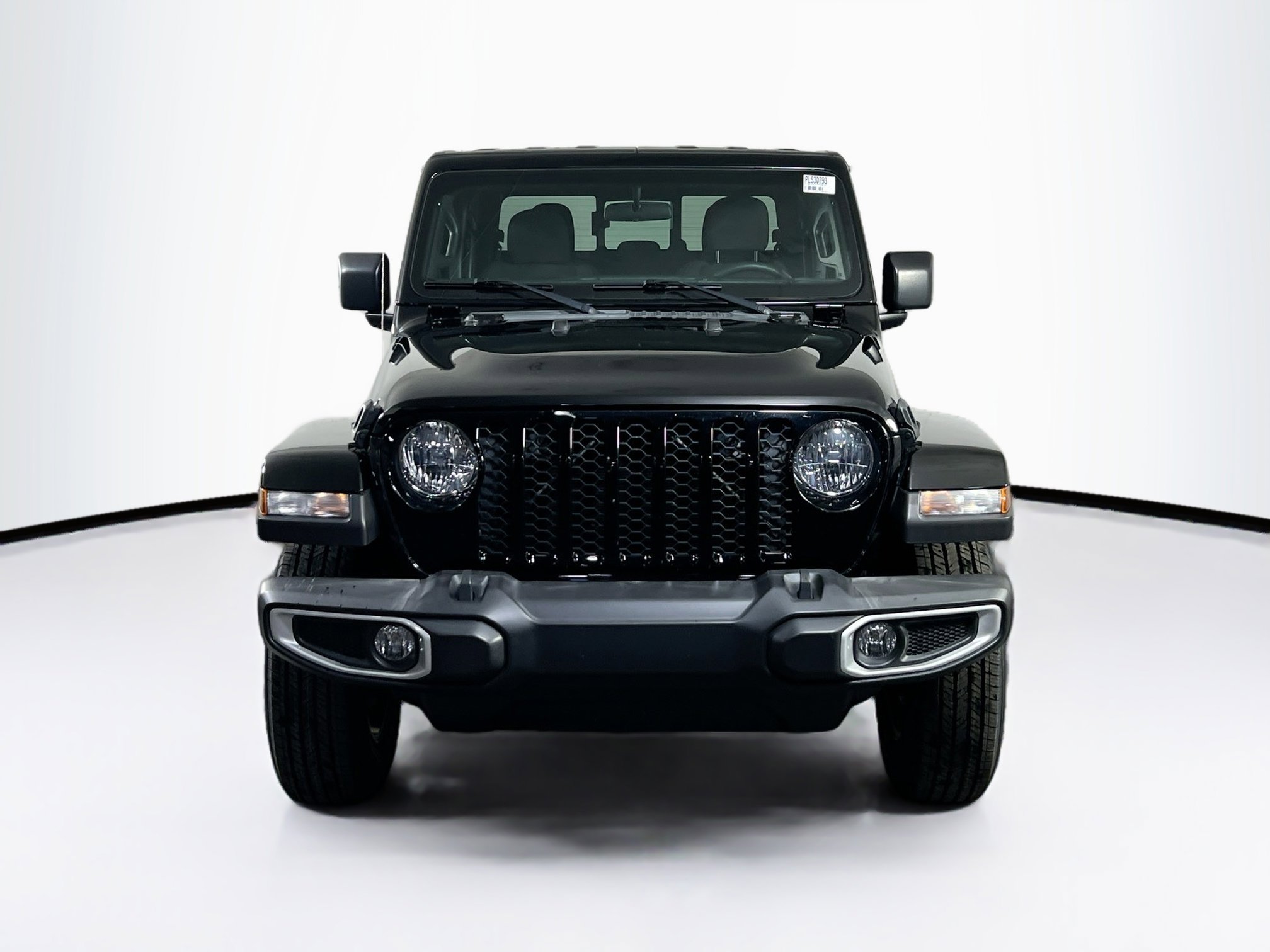 Used 2023 Jeep Gladiator Sport AWD/4WD image 2