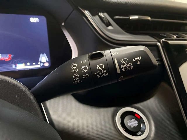 Used 2024 Jeep Grand Cherokee Laredo RWD image 34