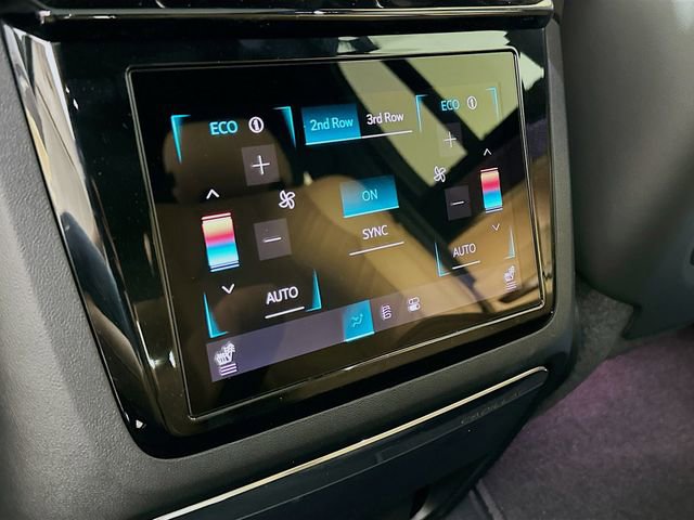 New 2025 Cadillac Escalade IQ Sport 2 w/ LPO, ONYX Package image 16