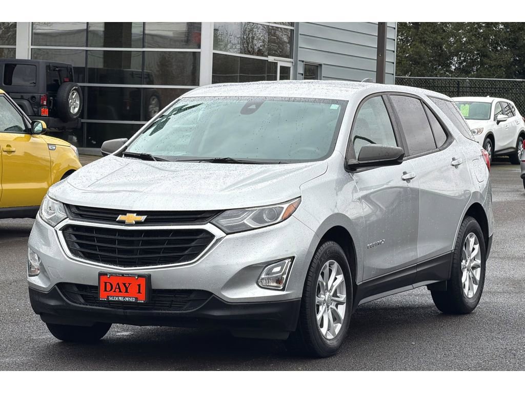 Used 2020 Chevrolet Equinox LS w/ LS Convenience Package FWD image 10